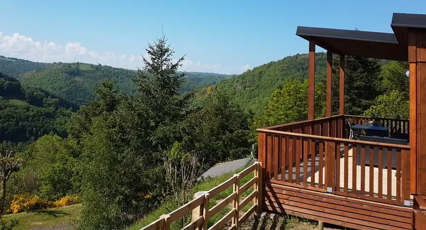 Camping le belvedere dans le cantal