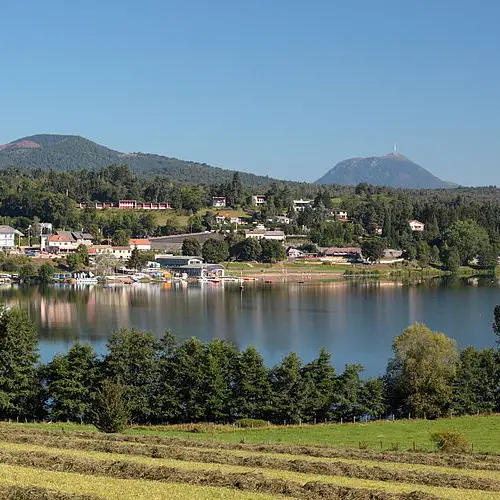 Lac d'Aydat dans le Puy-de-Dôme